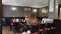 Atmosphère du Restaurant de sushis SUSHI ZHANG Paris 9e - n°1