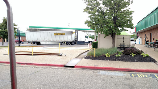 Truck Stop «Petro Stopping Center», reviews and photos, 9787 US-40, New Paris, OH 45347, USA