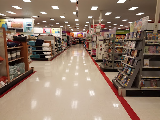 Department Store «Target», reviews and photos, 50 Spring Valley Market Pl, Spring Valley, NY 10977, USA