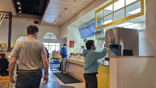 Shopping Mall «Kenny Centre», reviews and photos, 1141 Kenny Centre Mall, Columbus, OH 43220, USA