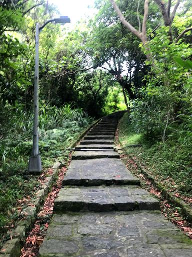 Guizikeng Trail