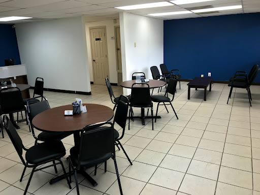 Used Car Dealer «Auto House LLC», reviews and photos, 3905 SE 82nd Ave, Portland, OR 97266, USA