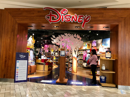 Toy Store «Disney Store», reviews and photos, 1961 Chain Bridge Rd, McLean, VA 22102, USA