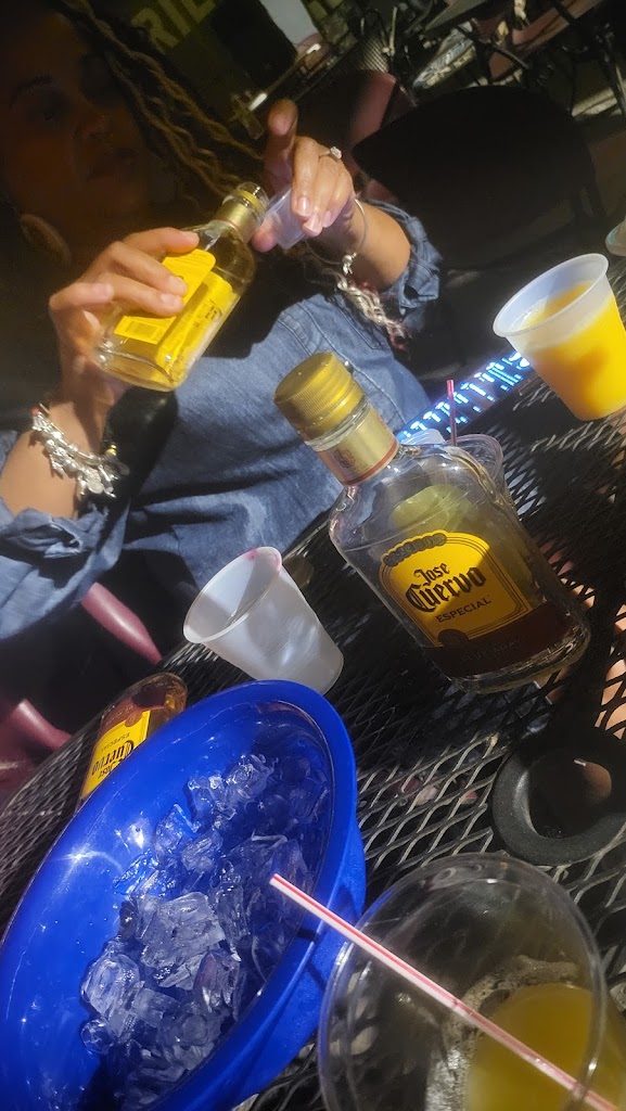 Joe-Man's Chicken Shack 62205