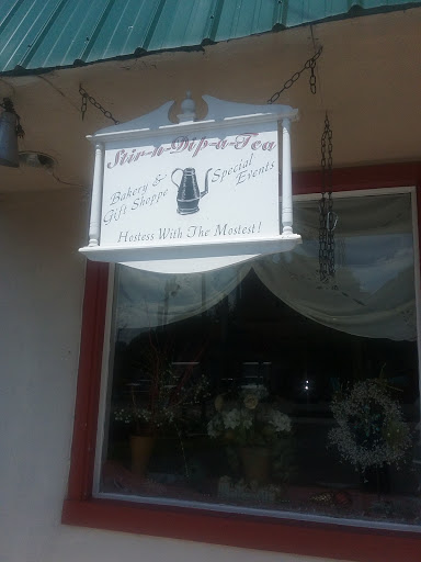 Gift Shop «Stir N Dip A Teabakery & Gifts», reviews and photos, 1034 Cedar Valley Dr, Cedar Bluff, VA 24609, USA