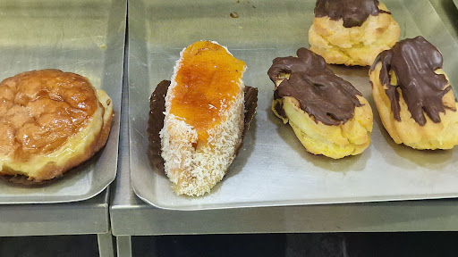 Confitería Calvo Pastelería en Infiesto, Asturias