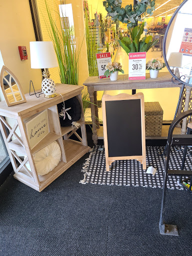 Craft Store «Hobby Lobby», reviews and photos, 1525 S Willow St, Manchester, NH 03103, USA