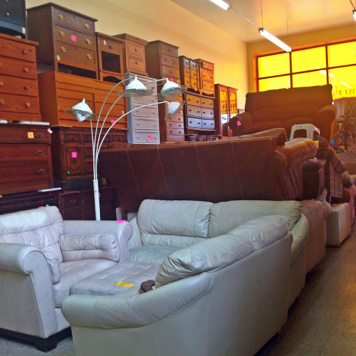 Furniture Store «Uhuru Furniture & Collectibles», reviews and photos, 832 N Broad St, Philadelphia, PA 19130, USA