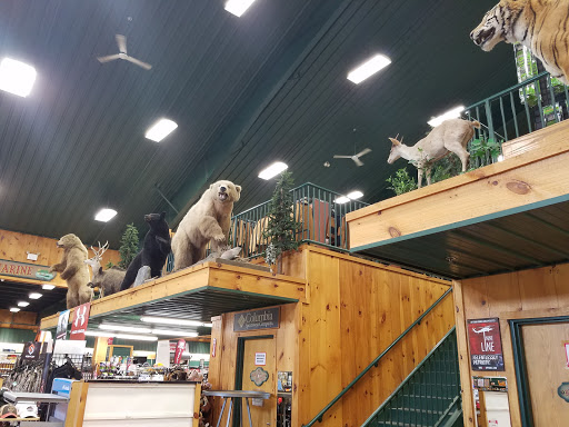 Gun Shop «Vance Outdoors», reviews and photos, 150 Arrowhead Dr, Hebron, OH 43025, USA