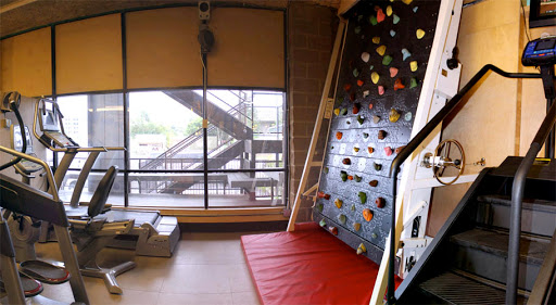 Gym «Castle Hill Fitness», reviews and photos, 1112 N Lamar Blvd, Austin, TX 78703, USA