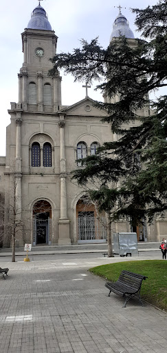 AF1QipPeskFgs5cmS6UhnJKSFRdOoPBAyA0VBE2w1Ol8