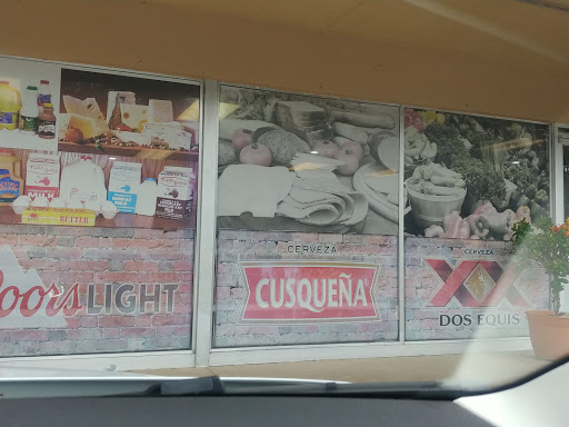 Latin American Restaurant «Tu Pais Latin Market», reviews and photos, 3320 S Kings Ave, Brandon, FL 33511, USA