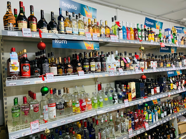 Super Liquor Three Kings - Liquor store