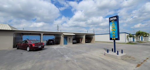 Central Car Wash en Clewiston