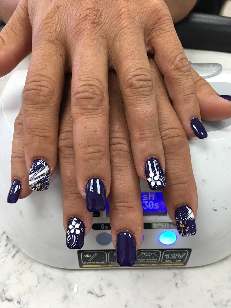 Fancy Nails 39183