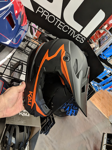 Bicycle Store «Bonzai Cycle Werx», reviews and photos, 3529 Heritage Trace Pkwy #169, Fort Worth, TX 76244, USA