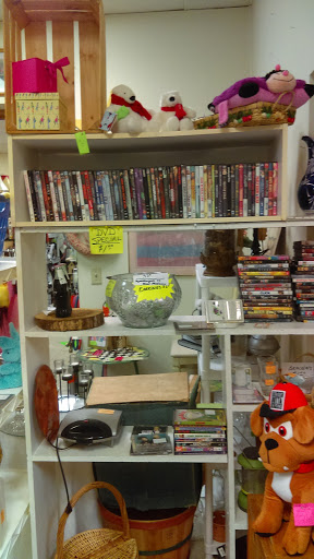 Thrift Store «County Line Thrift Store», reviews and photos, 4130 Charles Hardy Pkwy, Dallas, GA 30157, USA