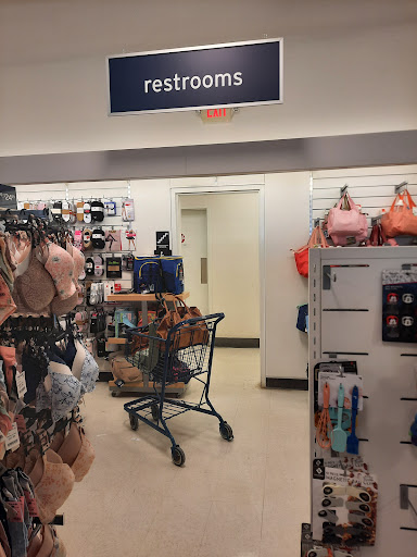 Department Store «Marshalls», reviews and photos, 848 NY-13, Cortland, NY 13045, USA