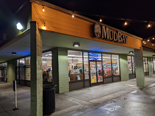 Pet Supply Store «Mud Bay», reviews and photos, 12186 SW Scholls Ferry Rd, Tigard, OR 97223, USA