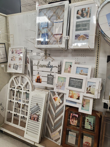 Craft Store «Michaels», reviews and photos, 501 N Orlando Ave #135, Winter Park, FL 32789, USA