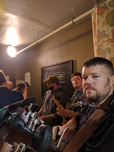 Coffee Shop «Folk School Coffee Parlor», reviews and photos, 332 Elm St, Ludlow, KY 41016, USA