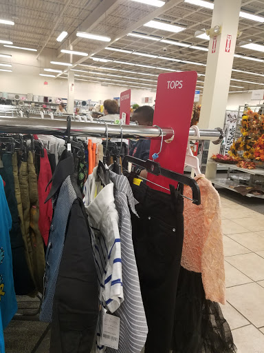 Clothing Store «Burlington Coat Factory», reviews and photos, 287 Washington St, Attleboro, MA 02703, USA