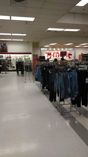 Department Store «T.J. Maxx», reviews and photos, 30965 Five Mile Road, Livonia, MI 48154, USA