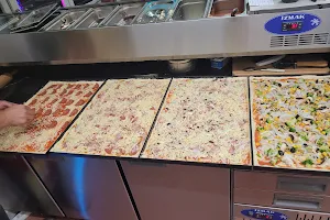 La Cassa de la Pizza image