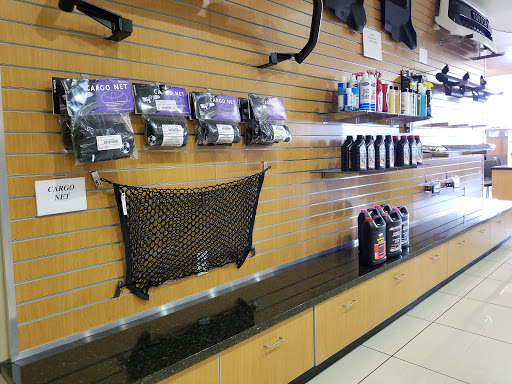 Toyota Dealer «Larry H. Miller Toyota Peoria», reviews and photos, 8633 W Bell Rd, Peoria, AZ 85382, USA