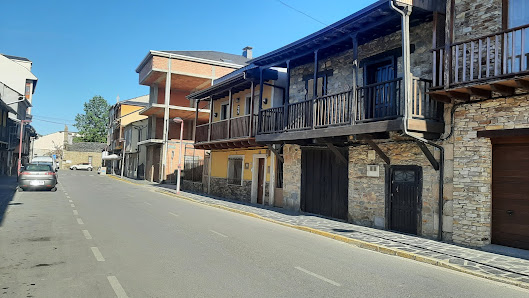 Centro de Participación de Cacabelos C. Sta. María, 9, 24540 Cacabelos, León, España