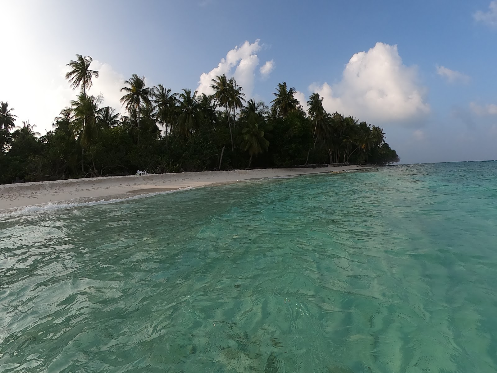 Photo of Olhumathi Beach - popular place among relax connoisseurs