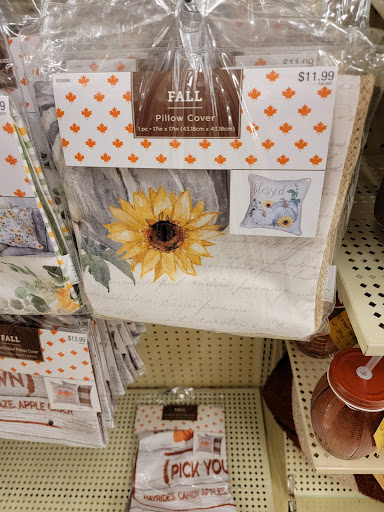 Craft Store «Hobby Lobby», reviews and photos, 7061 W 159th St B, Tinley Park, IL 60477, USA