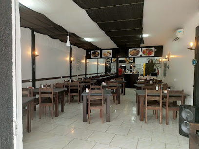 Black White Pub Bar - Av. Barão do Rio Branco - Centro, Torres - RS, 95560-000, Brazil