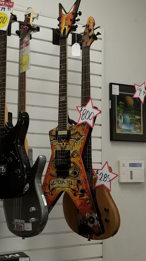 Check Cashing Service «SuperPawn», reviews and photos, 6720 W Olive Ave #2, Peoria, AZ 85345, USA