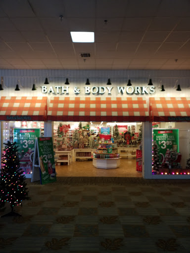 Shopping Mall «Northgate Mall Tullahoma», reviews and photos, 1600 N Jackson St, Tullahoma, TN 37388, USA