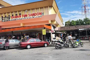 Astaka Taman Tun Sardon image