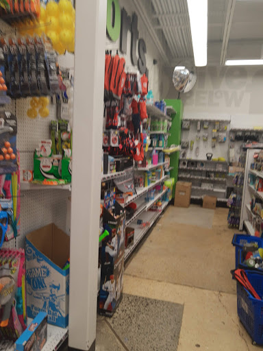 Variety Store «Five Below», reviews and photos, 6198 Little River Turnpike, Alexandria, VA 22312, USA