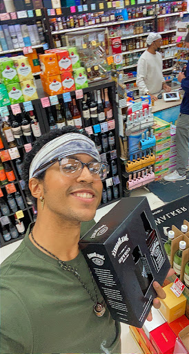 Liquor Store «METRO WINE & LIQUORS», reviews and photos, 89 NJ-17, East Rutherford, NJ 07073, USA