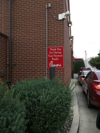 Fast Food Restaurant «Chick-fil-A», reviews and photos, 405 MacDade Boulevard, Folsom, PA 19033, USA