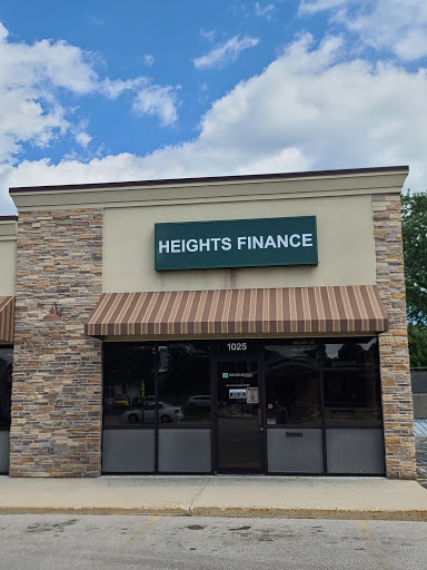 Heights Finance Corporation in West Bend, Wisconsin