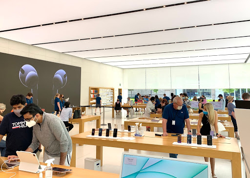 Computer Store «Apple Avalon», reviews and photos, 8130 Avalon Blvd, Alpharetta, GA 30009, USA