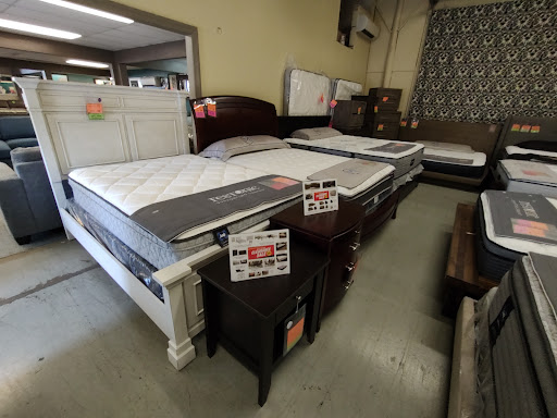 Furniture Store «Encore Home Furnishings», reviews and photos, 2730 NE Bunn Rd, McMinnville, OR 97128, USA