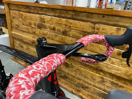 Bicycle Store «Decarolis Brothers Cyclists», reviews and photos, 489 Essex St, Lawrence, MA 01840, USA