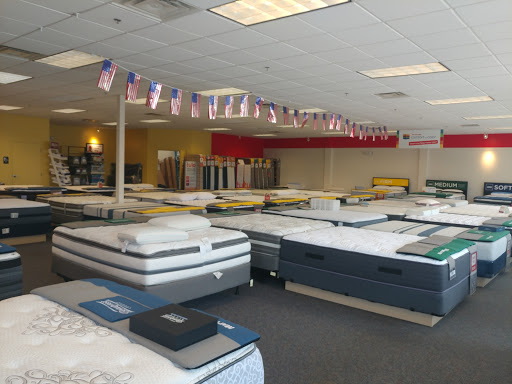 Mattress Store «Mattress Firm Vista East», reviews and photos, 8236 Lee Vista Blvd, Orlando, FL 32829, USA