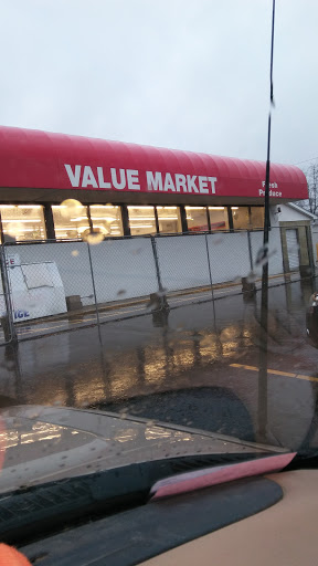 Grocery Store «Mooresville Value Market», reviews and photos, 243 E High St, Mooresville, IN 46158, USA