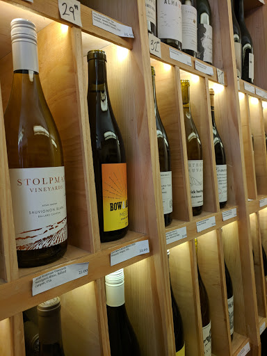 Wine Store «Leon & Son Wine and Spirits», reviews and photos, 995 Fulton St, Brooklyn, NY 11238, USA