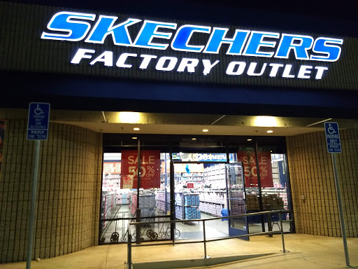 Shoe Store «SKECHERS Factory Outlet», reviews and photos, 15251 Beach Blvd, Westminster, CA 92683, USA