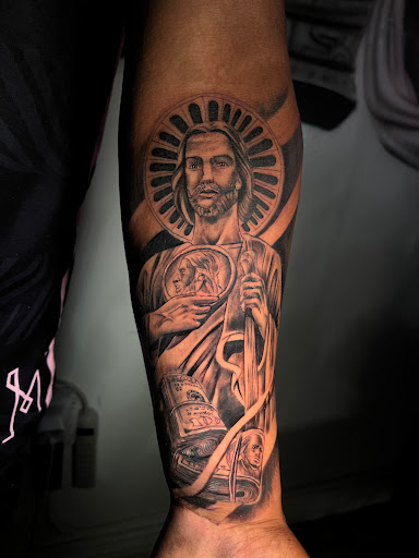Explore texas tattoo ideas, creative tattoo ideas in Downey, available at Superior Ink Tattoo and Piercings
