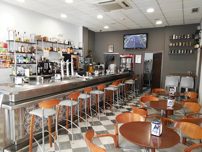 Cafetería Bar la Patrona en Granada>


<h2 class=