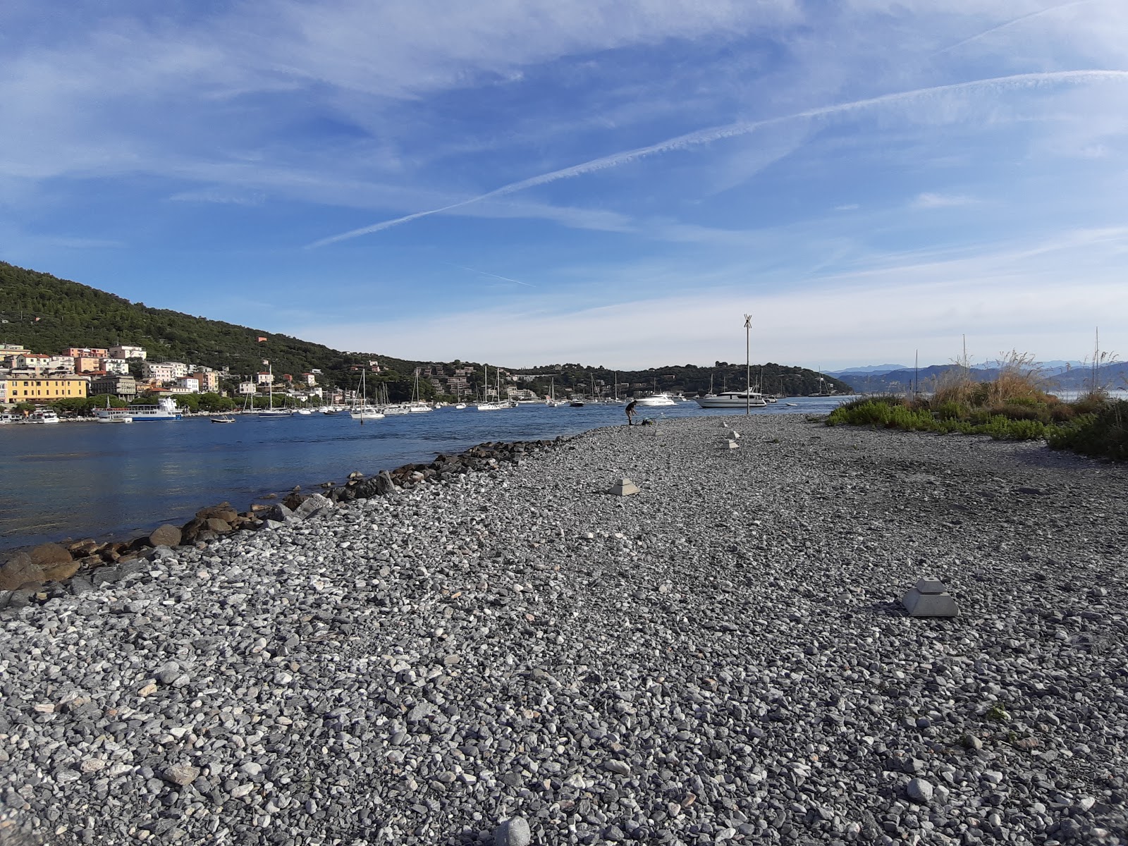 Photo de Gabbiano Spiaggia situé dans une zone naturelle